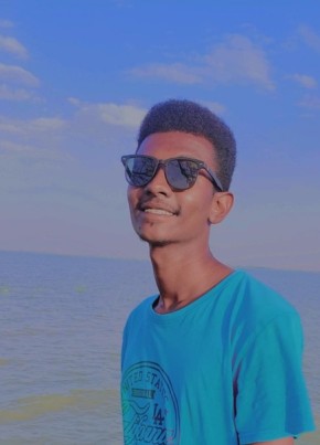 Ans Alhaj, 23, السودان, خرطوم