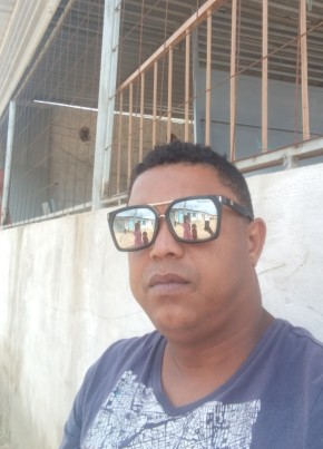 Jorge Viena, 35, República Federativa do Brasil, Morro do Chapéu
