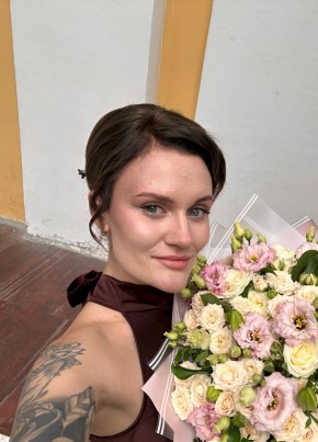 Арина из Малоярославеца 27 лет