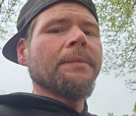 5ommy oberslaw, 66, Fremont (State of Nebraska)