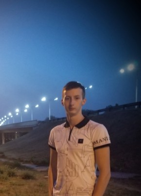Виталя, 24, Україна, Київ