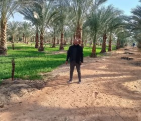 Mohamed, 33, Al Qurayn