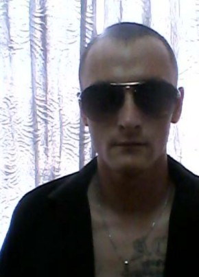 Александр, 32, Россия, Тула