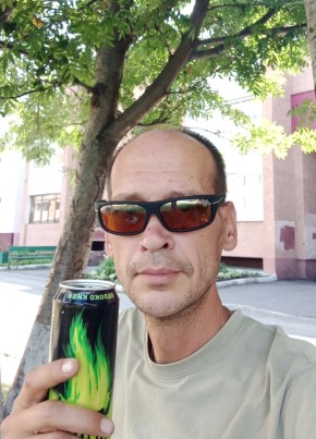 Илья из Кемерово 44 года