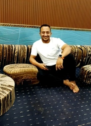 شمس из الرياض 27 лет