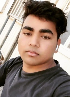 Vinod Rajput, 18, دَوْلَة اَلْكُوَيْت, اَلأَحْمَدِي