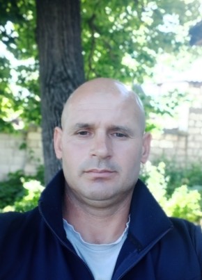 Ilie из Chişinău 44 года