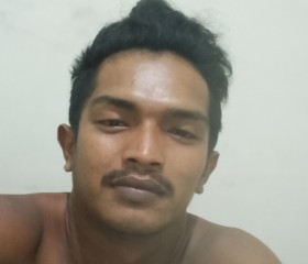 Aditiya Adit, 27, Surabaya