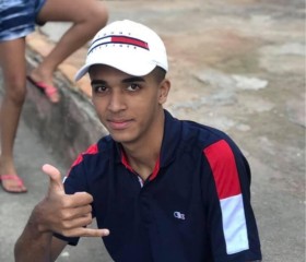 Vitor, 21 год, São Paulo capital