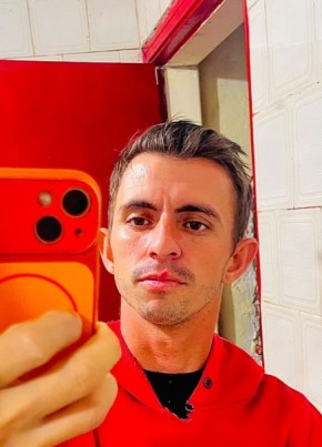 Lucas из Santa Cruz do Rio Pardo 29 лет