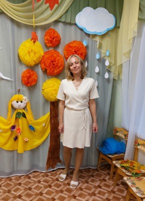 Irina, 49, Russia, Moscow