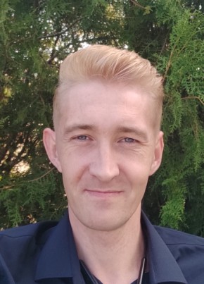 Vitaliy, 36, Russia, Sevastopol