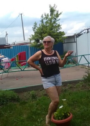 Татьяна, 65, Россия, Керчь