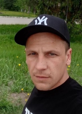Дмитрий, 33, Россия, Череповец
