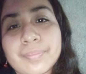 Lizbeth, 20, Mexico