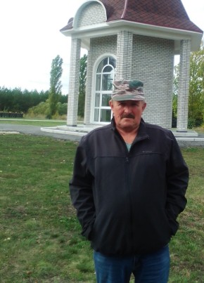 Анатолий, 65, Россия, Елец