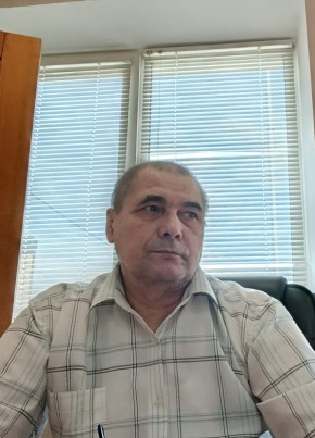 Евгений из Хабаровска 63 года