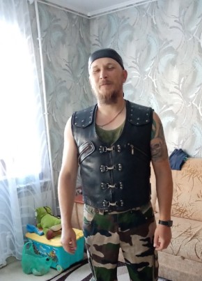 Илья, 38, Россия, Уфа