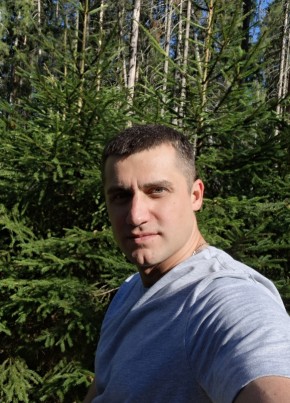 Павел из Санкт-Петербурга 37 лет