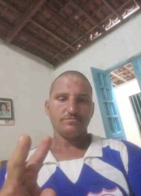 José Nildo из Recife 18 лет