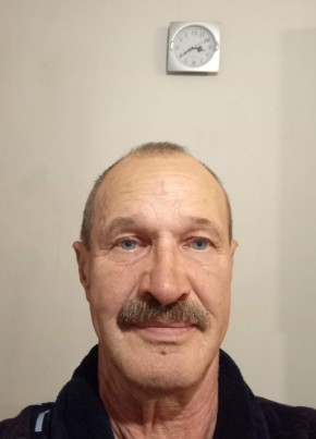 Александр из Екатеринбурга 64 года