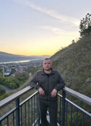 Oleg, 30, Russia, Krasnoyarsk