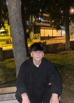 Ali, 18, Türkiye Cumhuriyeti, Çanakkale