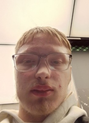 Anton Horev, 18, Estonia, Tallinn