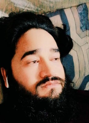 Tulsi, 27, Kuwait, Kuwait City
