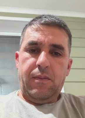 Миша из Екатеринбурга 23 года