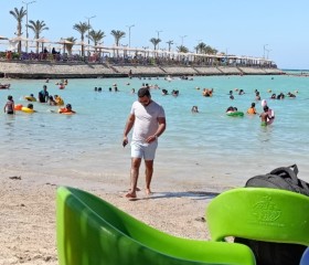 كريم, 31, Naj Hammadi