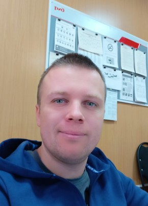 Павел, 32, Россия, Лиски