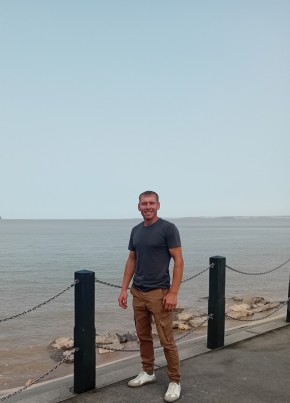 Nikita из Northampton 32 года