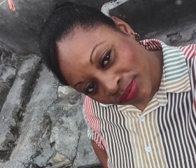 Ana, 35, Monterrey