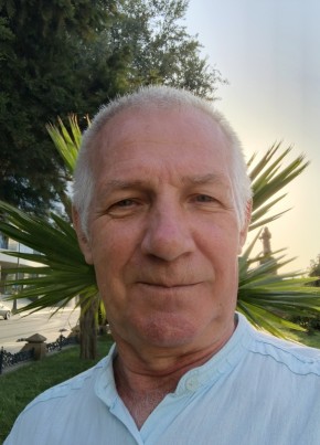 Василий из Черноголовки 69 лет