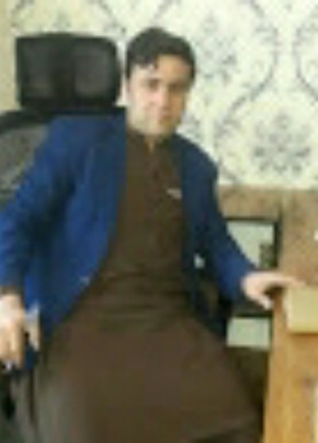 Sadiq Mosazada , 35, جمهورئ اسلامئ افغانستان, چاريكار
