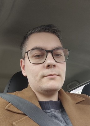 Роман из Владимира 28 лет