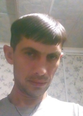 Василий, 40, Россия, Тасеево