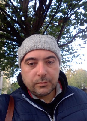 Davide, 40, Repubblica Italiana, Imola