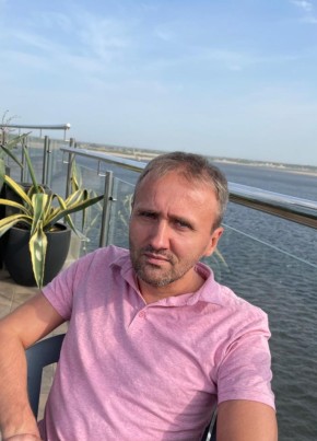 Aleksandr, 45, Russia, Birobidzhan
