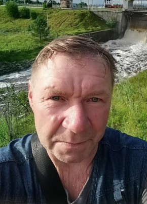 Андрей из Кировграда 55 лет