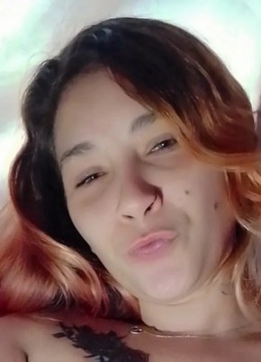 Camila из Apucarana 25 лет