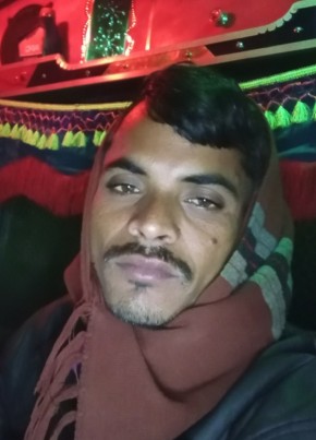 Unknown, 28, India, Kharagpur (Bihar)