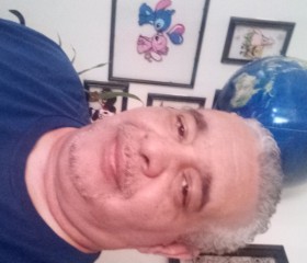 Carlos Fonseca, 52 года, West Haven