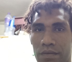 Kennedy, 27, Lae