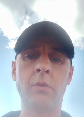 Александр, 41, Россия, Жигалово