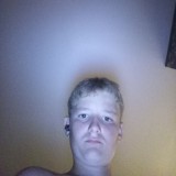 Keon, 19  , Mankato
