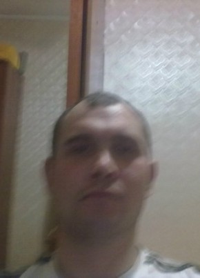 Аркадий, 42, Россия, Березовка