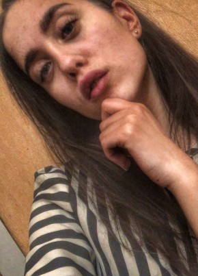 Ксения, 26, Россия, Серпухов