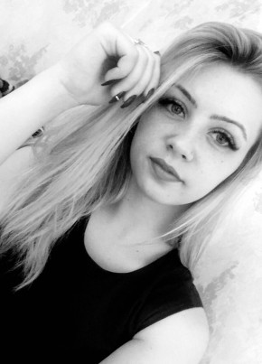 Екатерина, 25, Россия, Рошаль